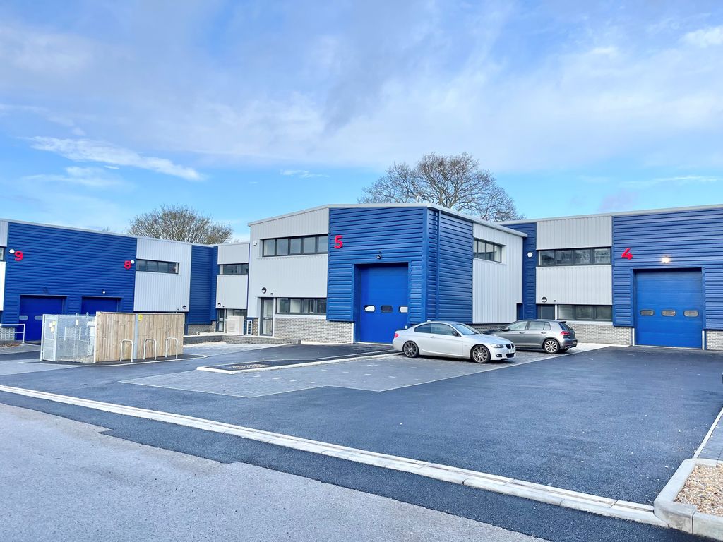 Industrial to let in Unit 5 Winchester Hill Business Park, Winchester Hill, Romsey SO51, £28,100 pa