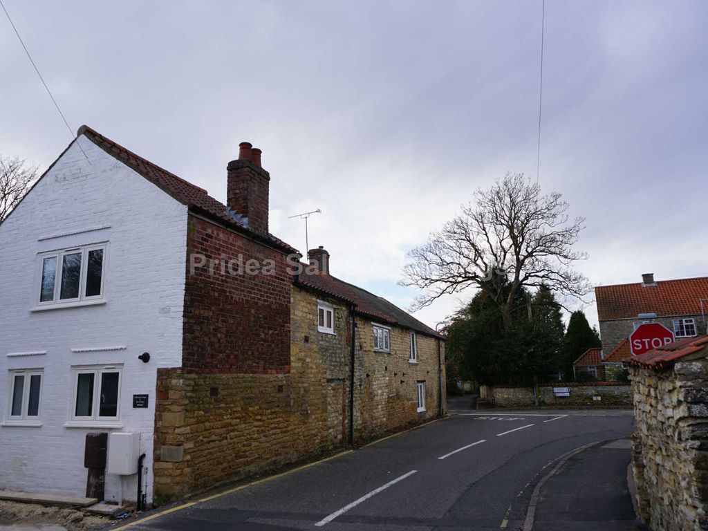 2 bed cottage to rent in Courtyard Cottage, Bar Lane, Waddington LN5, £795 pcm