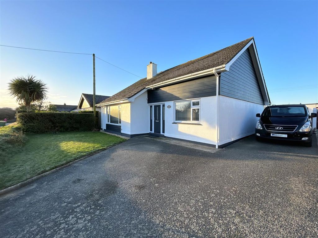 4 bed detached house for sale in Rose, Truro TR4, £649,950
