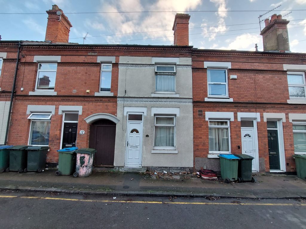 Terraced house for sale in 10 Catherine Street, Hillfields, Coventry, West Midlands CV2, £120,000