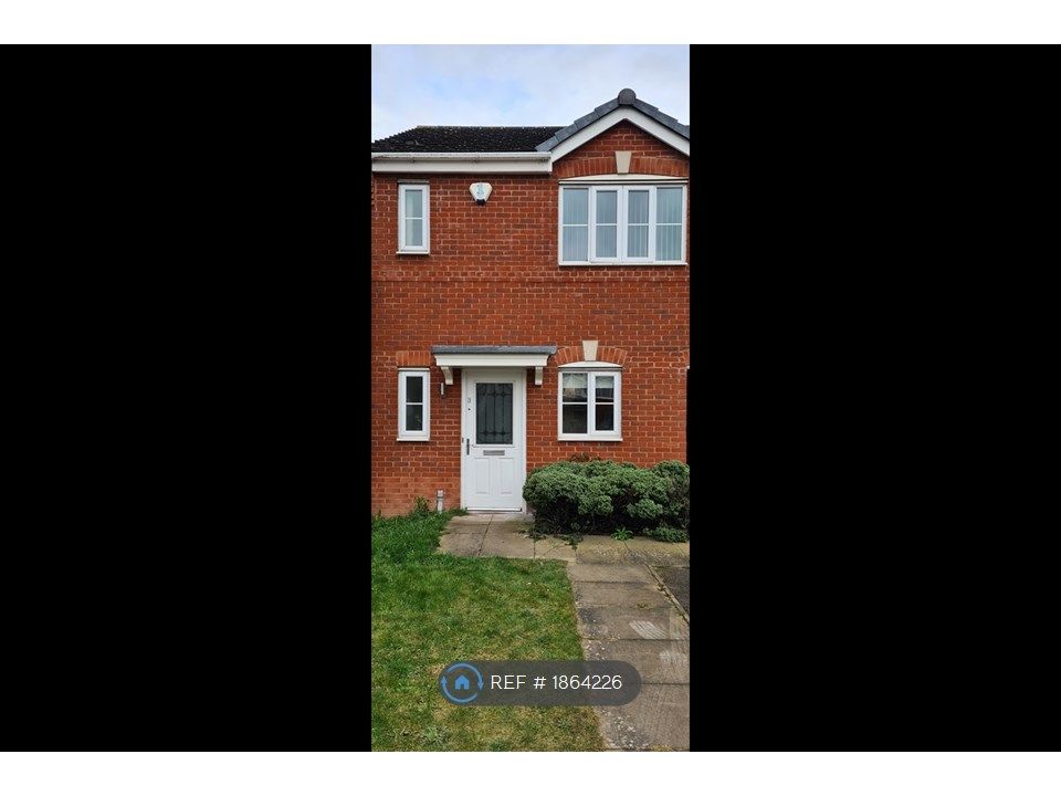 2 bed semi-detached house to rent in Cotton Way, Coventry CV6, £1,150 pcm