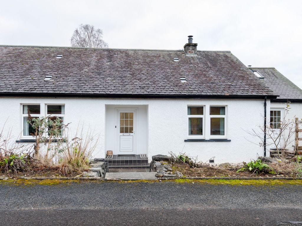 3 bed semi-detached house for sale in Lettoch Place, Pitlochry PH16, £310,000