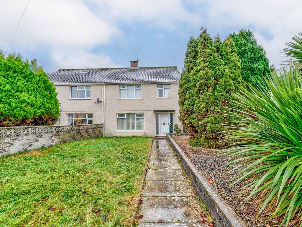 3 bed semi-detached house for sale in Llanina Grove, Rumney, Cardiff. CF3, £185,000