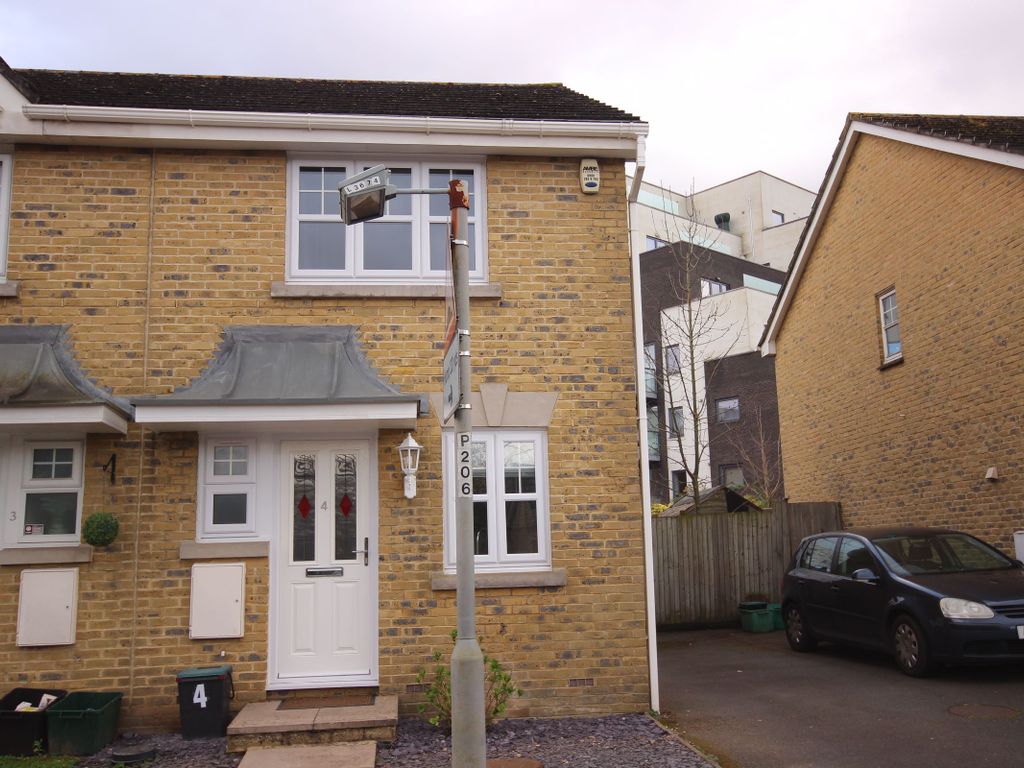 2 bed terraced house to rent in Woldham Place, Bromley BR2, £1,700 pcm
