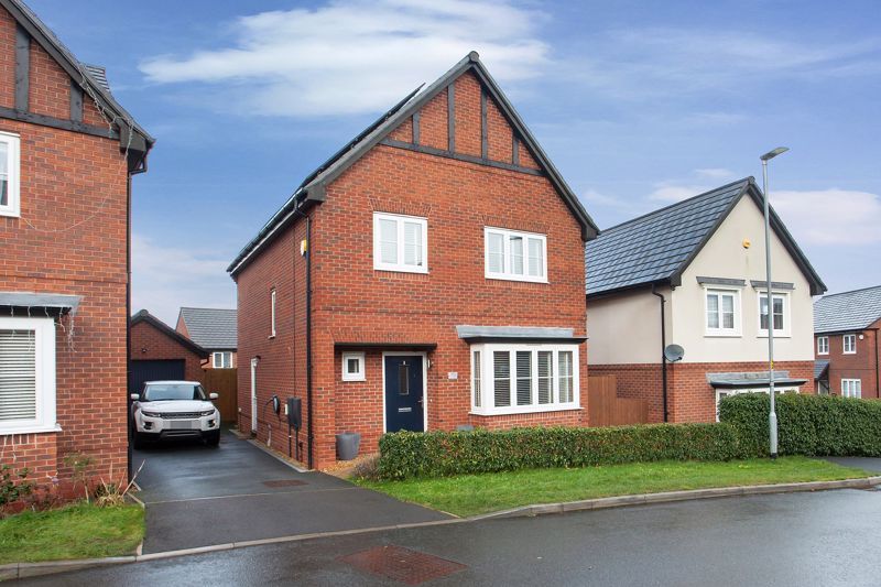 4 bed detached house for sale in Lomas Way, Congleton CW12, £395,000