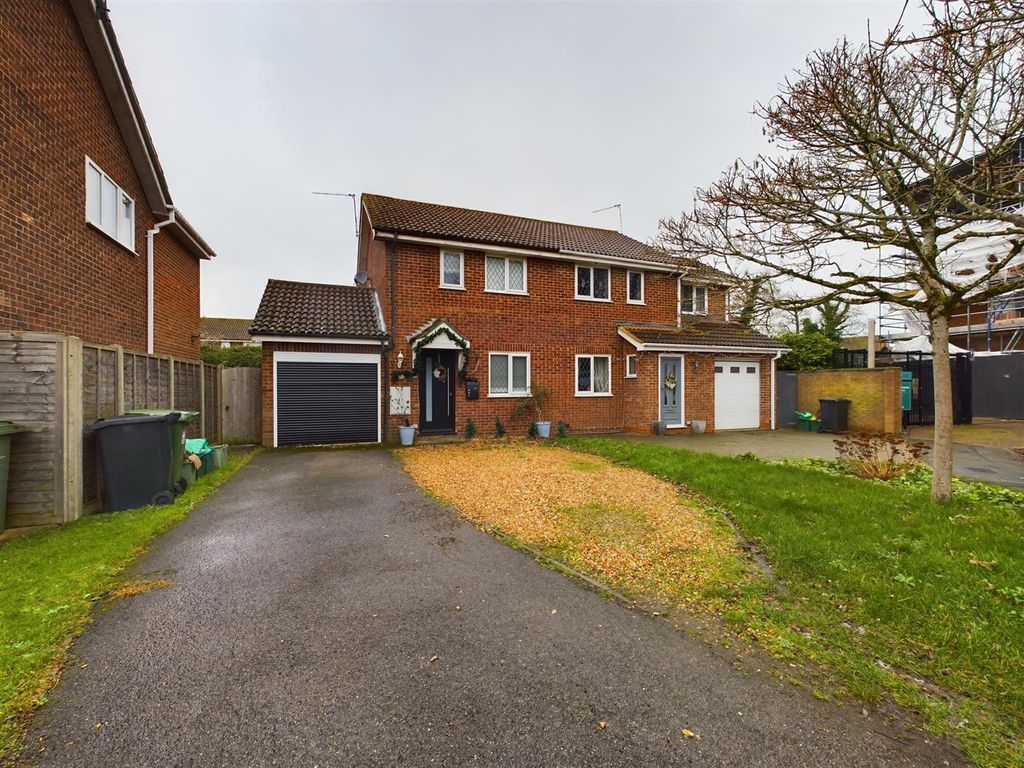 2 bed semi-detached house for sale in Bourne Close, Calcot, Reading RG31, £365,000