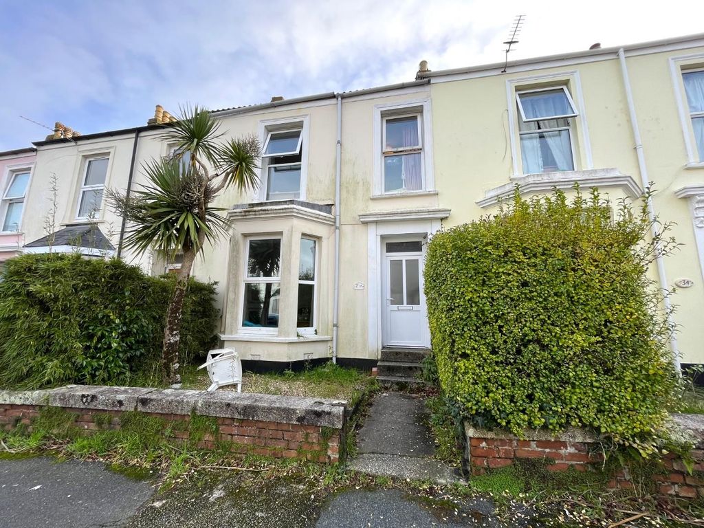5 bed property to rent in Budock Terrace, Falmouth TR11, £3,200 pcm