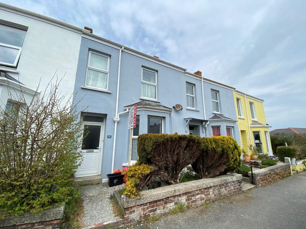 4 bed property to rent in Budock Terrace, Falmouth TR11, £2,520 pcm