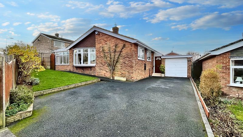 3 bed detached bungalow for sale in Raynton Close, Washingborough, Lincoln LN4, £280,000