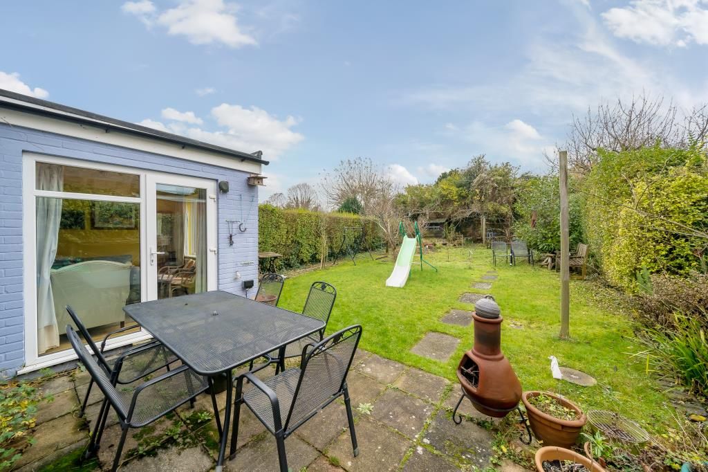 3 bed semi-detached house for sale in Chesham, Buckinghamshire HP5, £600,000