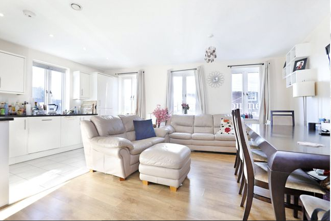 2 bed flat for sale in Flat, Elderberry Court, A Alberon Gardens, London NW11, £450,000