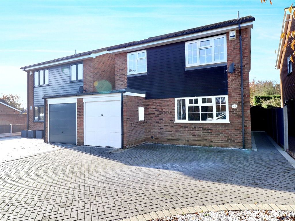 4 bed detached house for sale in Teigngrace, Shoeburyness, Southend-On-Sea, Essex SS3, £485,000