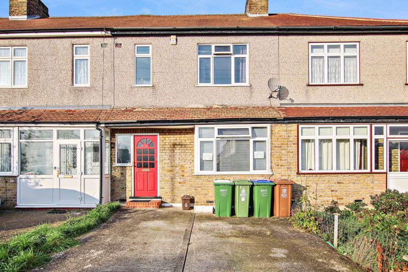 3 bed terraced house for sale in Bradbourne Road, Bexley DA5, £450,000