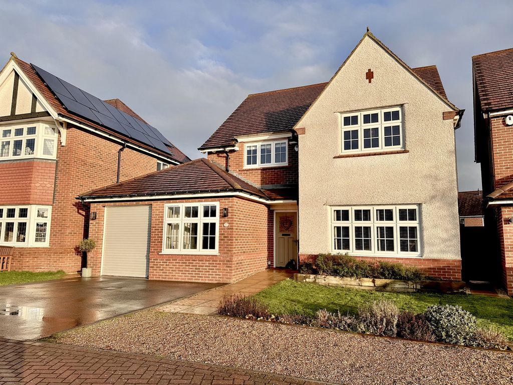 4 bed detached house for sale in Jubilee Way, Countesthorpe LE8, £575,000