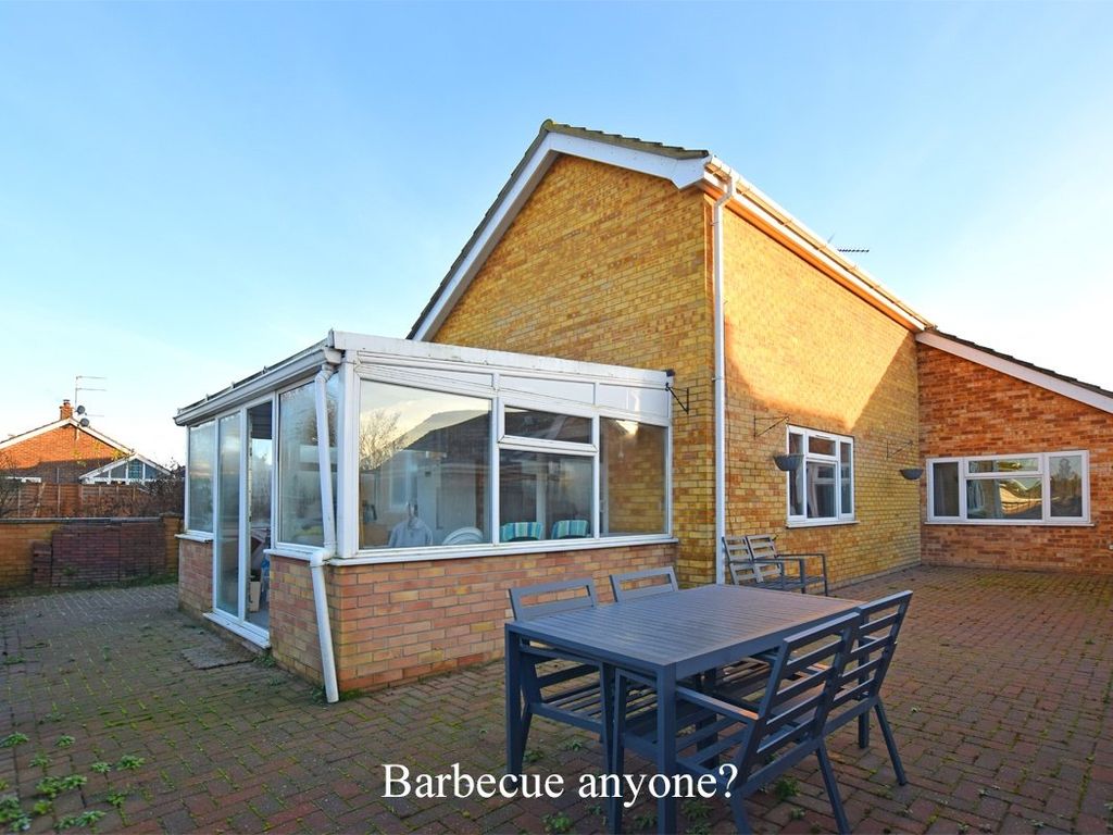 3 bed bungalow for sale in Westfields, Narborough, King's Lynn PE32, £295,000