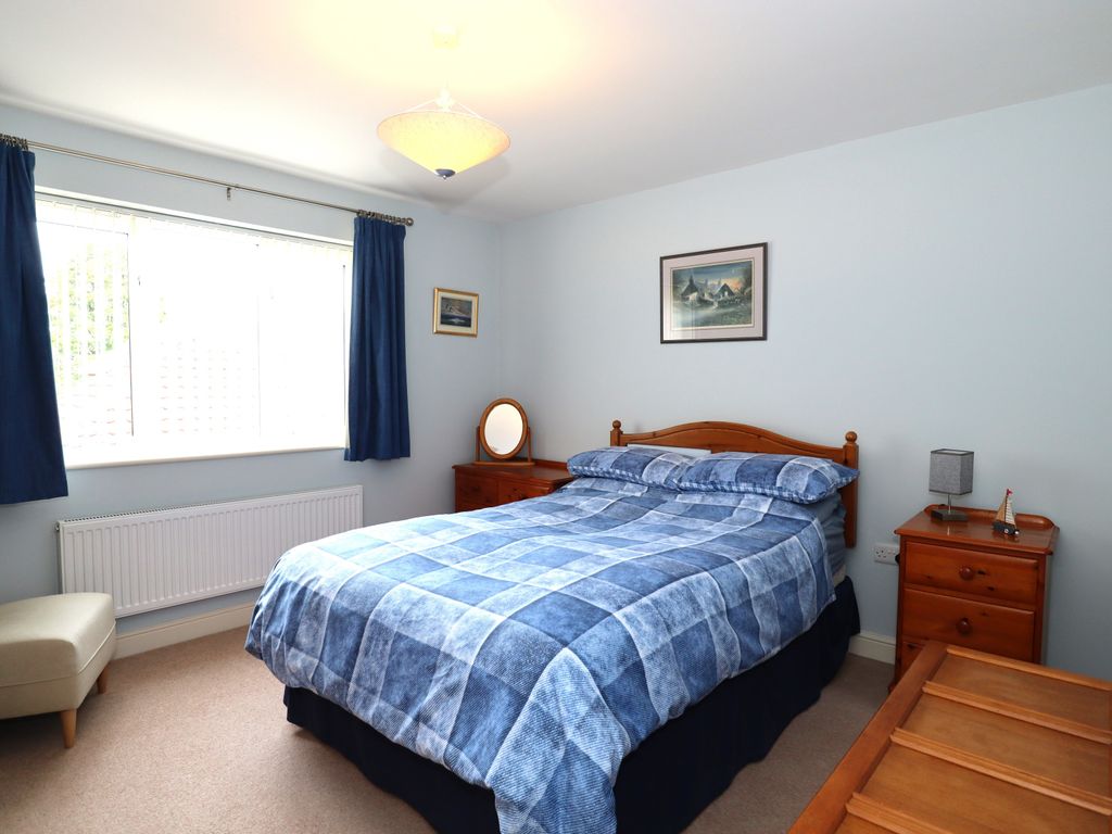4 bed detached house for sale in Nocton Park Road, Nocton LN4, £360,000