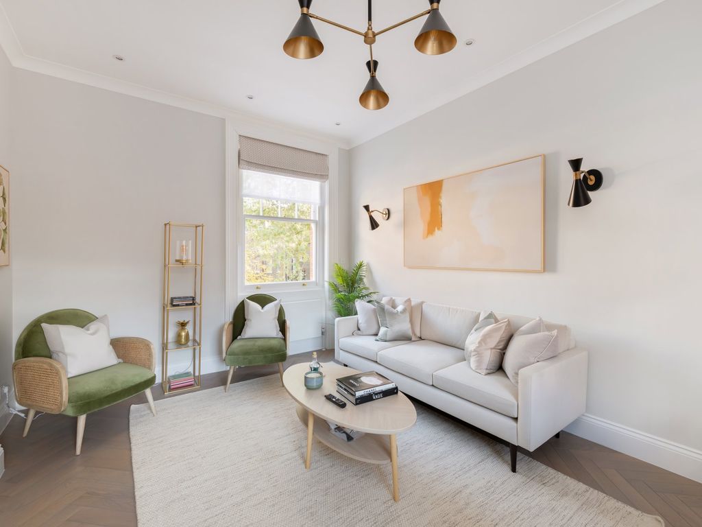 2 bed flat for sale in Roland Gardens, London SW7, £1,485,000