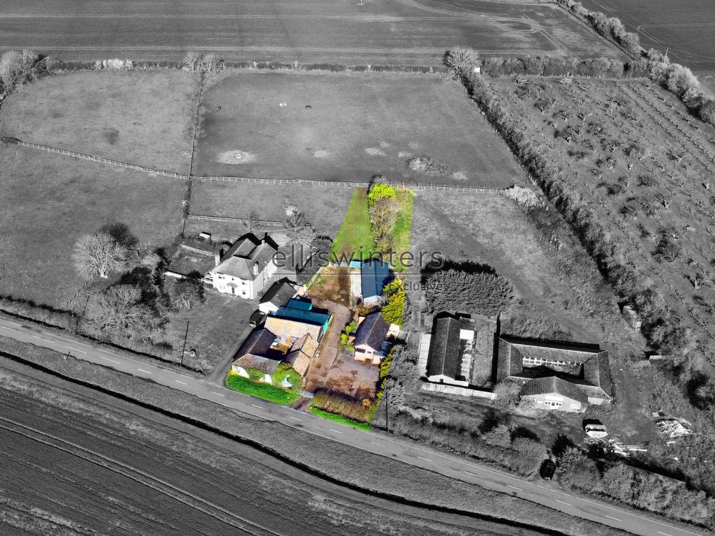 Barn conversion for sale in The Fen, Hilton, Huntingdon PE28, £300,000