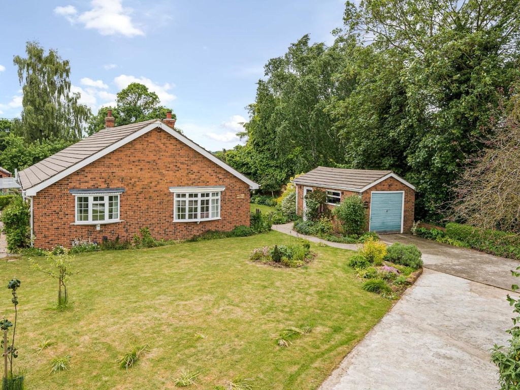 4 bed detached bungalow for sale in Ash Tree Cottage, Nanny Lane, Church Fenton, Tadcaster LS24, £595,000