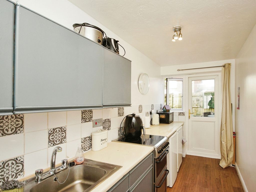 1 bed flat for sale in Ormonds Close, Bradley Stoke, Bristol, Gloucestershire BS32, £185,000