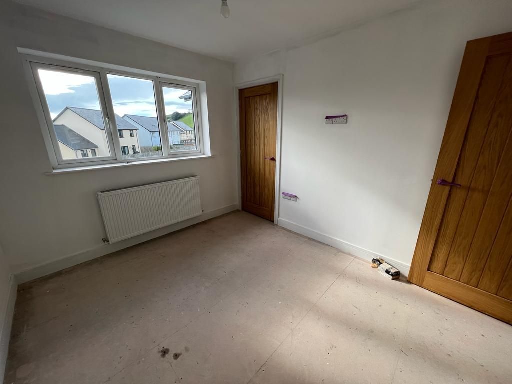 5 bed property for sale in Cefn Ceiro, Llandre, Aberystwyth SY24, £525,000