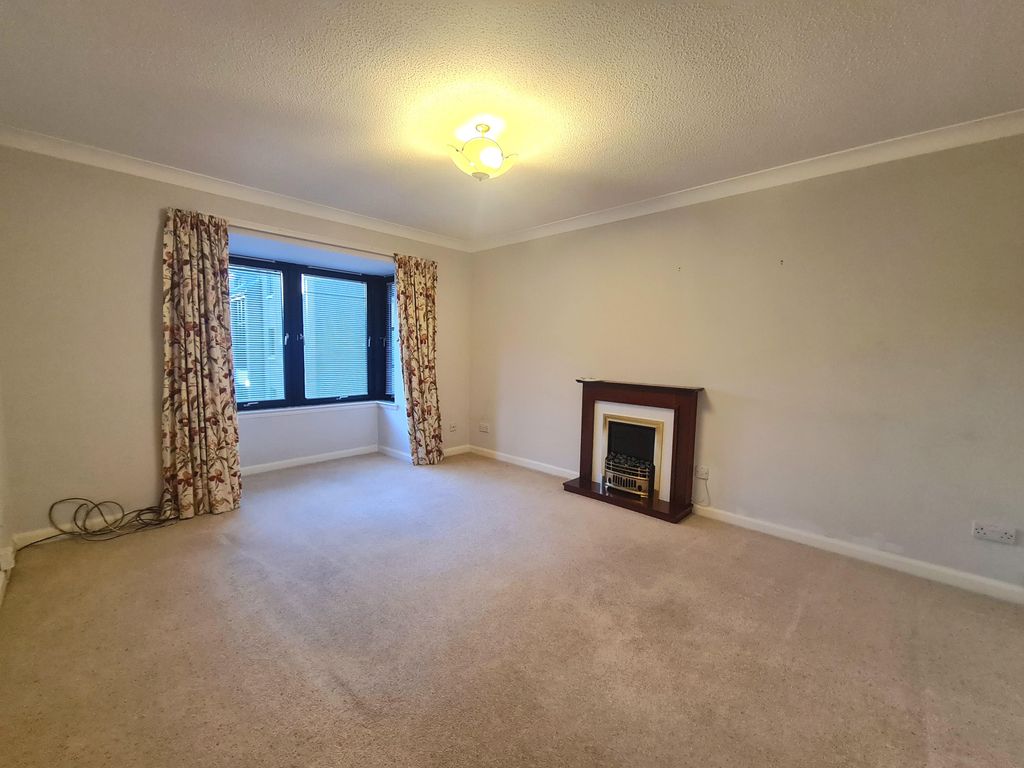 3 bed flat to rent in Barsworth, Gracefield Court, Musselburgh EH21, £1,250 pcm
