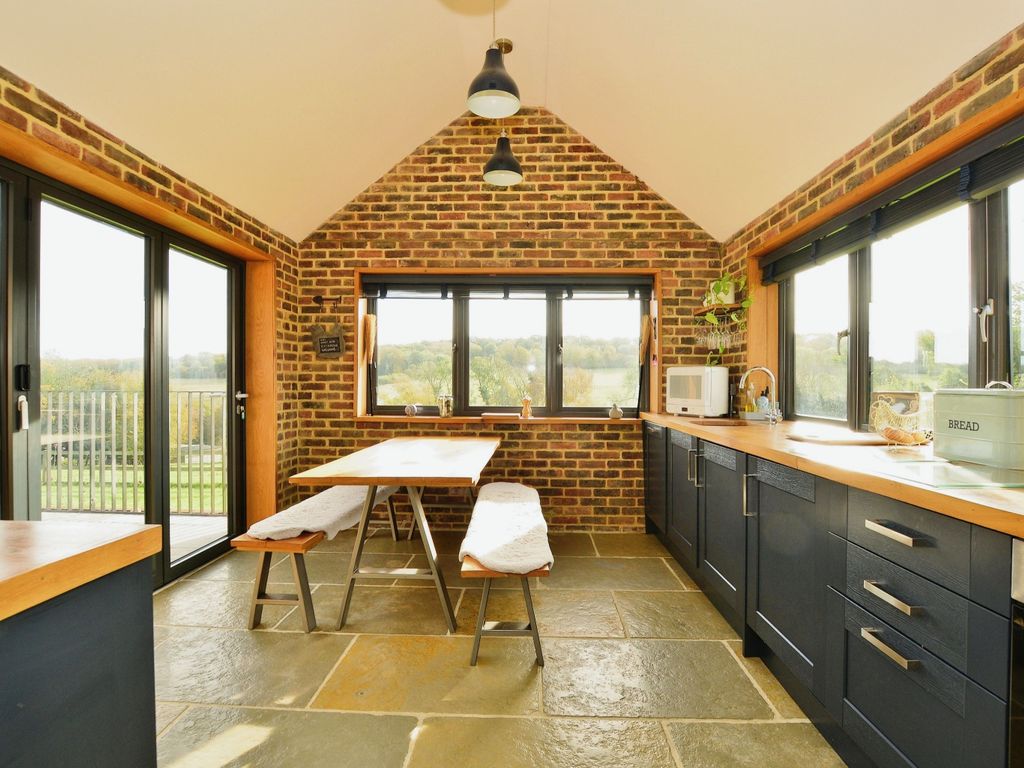 3 bed detached house for sale in Marley Lane, Canterbury CT4, £350,000