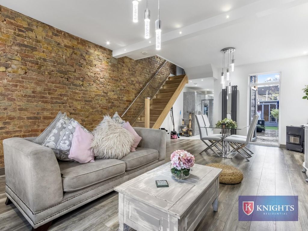 3 bed terraced house for sale in Sheldon Road, London N18, £485,000