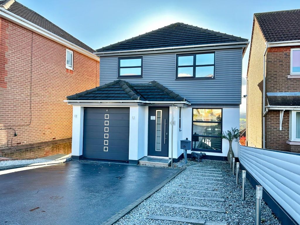 4 bed detached house for sale in Priest Royd, Darton, Barnsley S75, £330,000