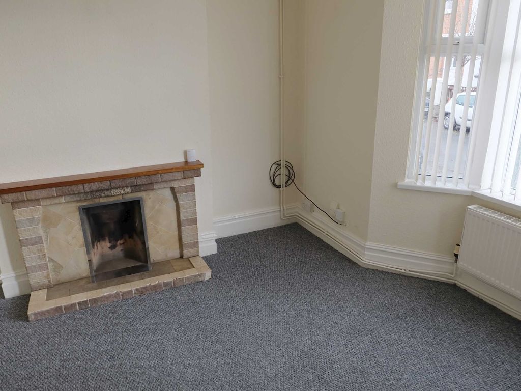 1 bed flat to rent in 81 Ground Floor, Porthkerry, Barry, Vale Of Glamorgn CF62, £725 pcm