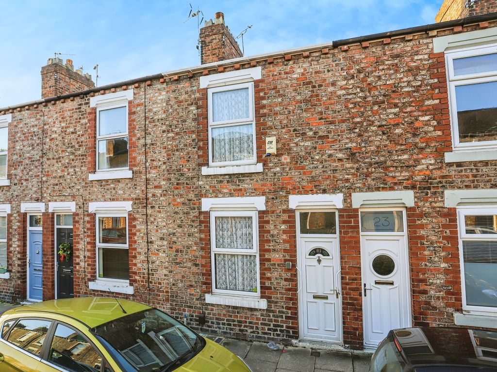 2 bed terraced house for sale in Pembroke Street, York, North Yorkshire YO30, £205,000
