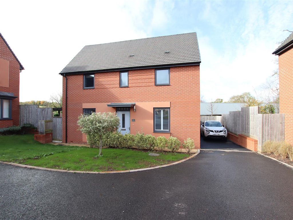 3 bed detached house for sale in Flint Field Way, Tithebarn, Exeter EX1, £350,000