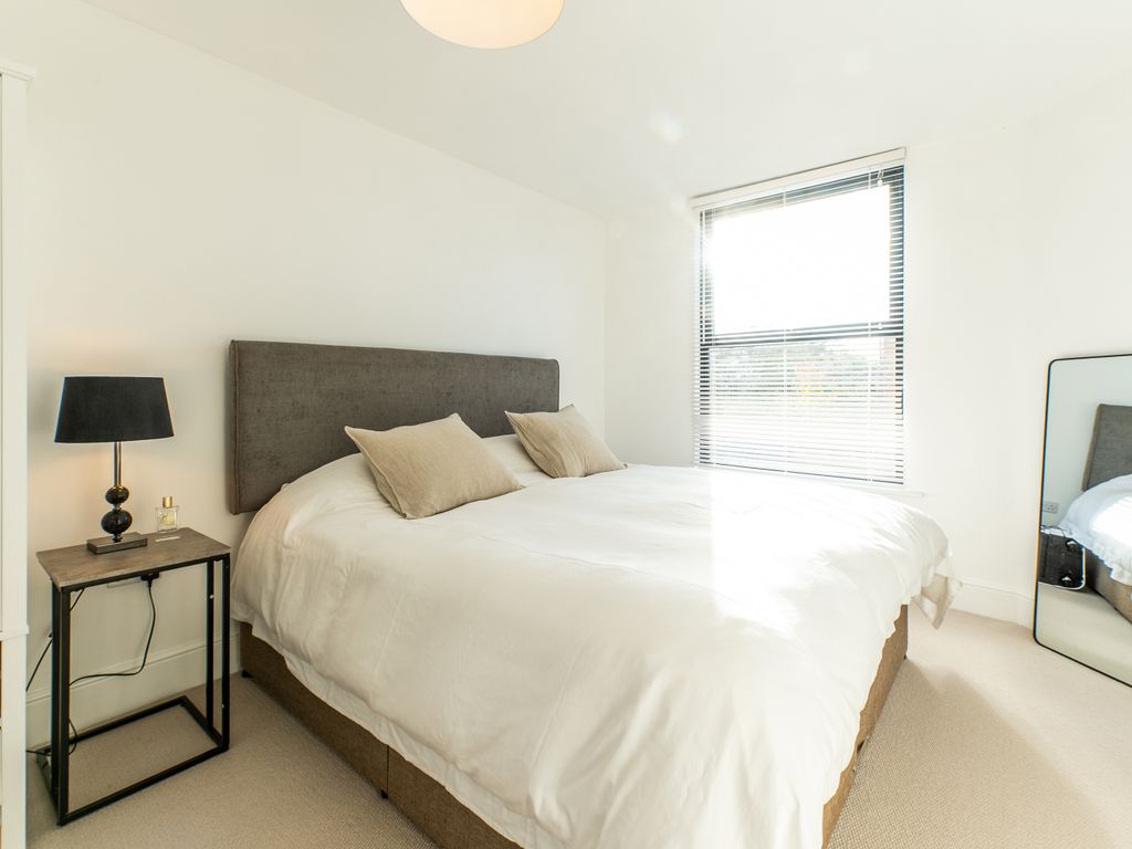 6 bed detached house for sale in Melton Road, West Bridgford, Nottingham NG2, £1,000,000