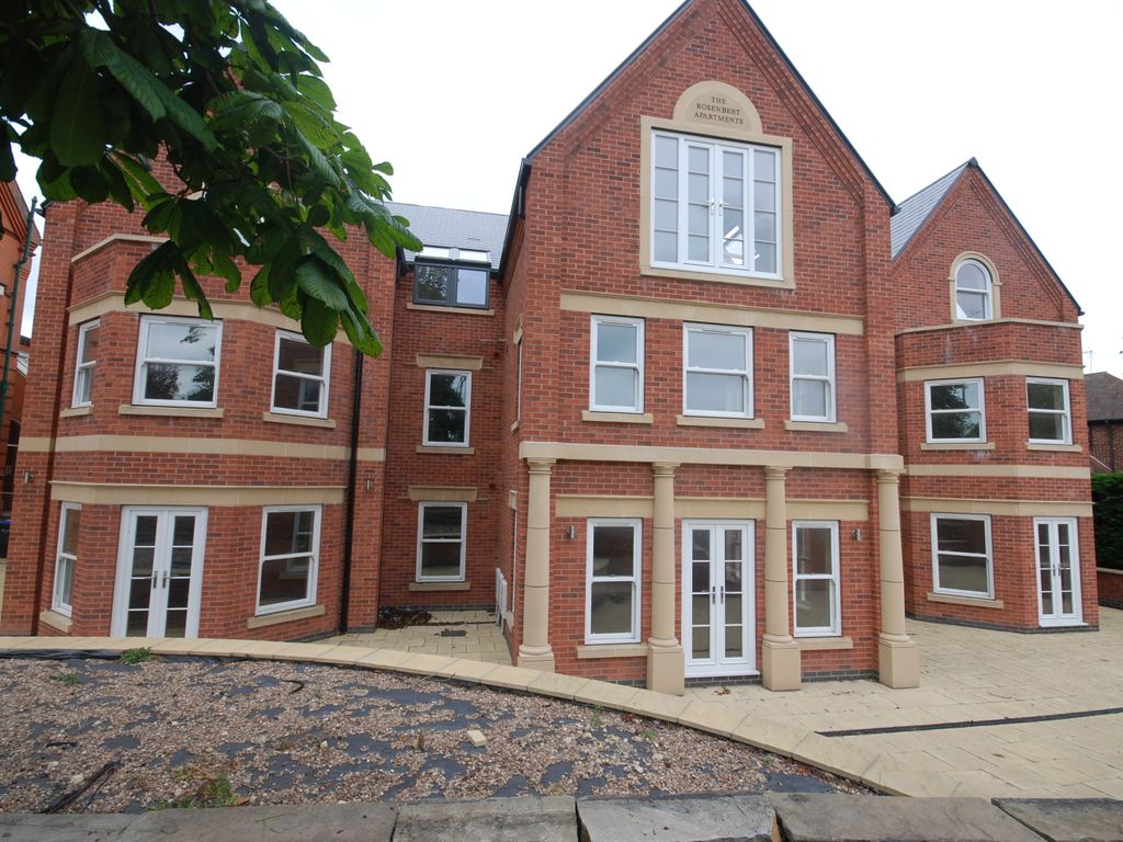 2 bed flat to rent in Tottermire Lane, Epworth DN9, £750 pcm