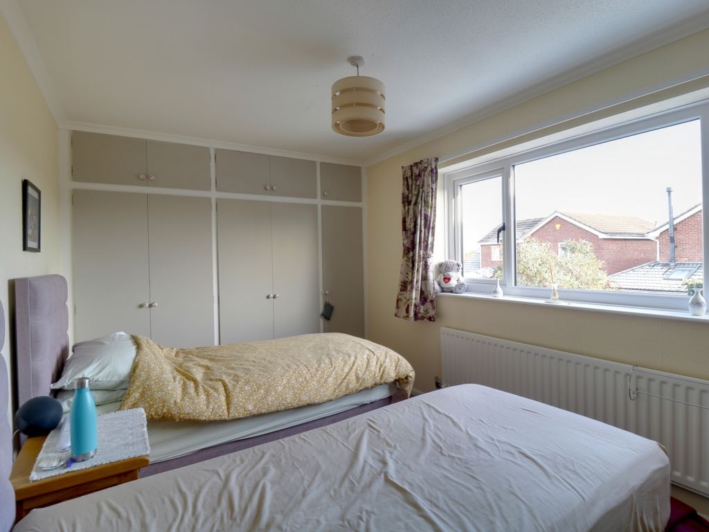 3 bed detached house for sale in Park Road, Barton Under Needwood, Burton-On-Trent, Staffordshire DE13, £300,000
