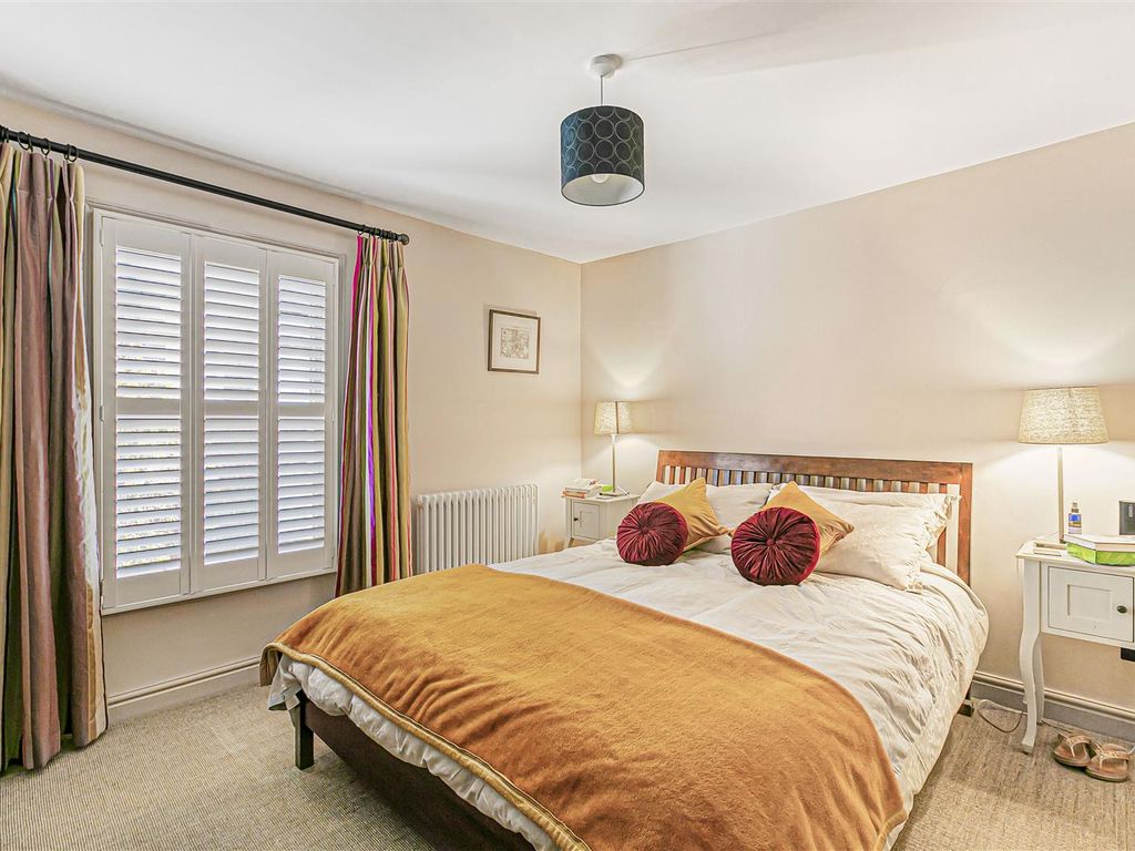 2 bed town house for sale in Eden Street, Cambridge CB1, £750,000