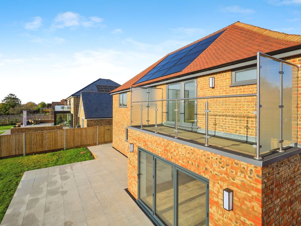 New home, 5 bed detached house for sale in Laughton Road, Ringmer, Lewes BN8, £1,100,000