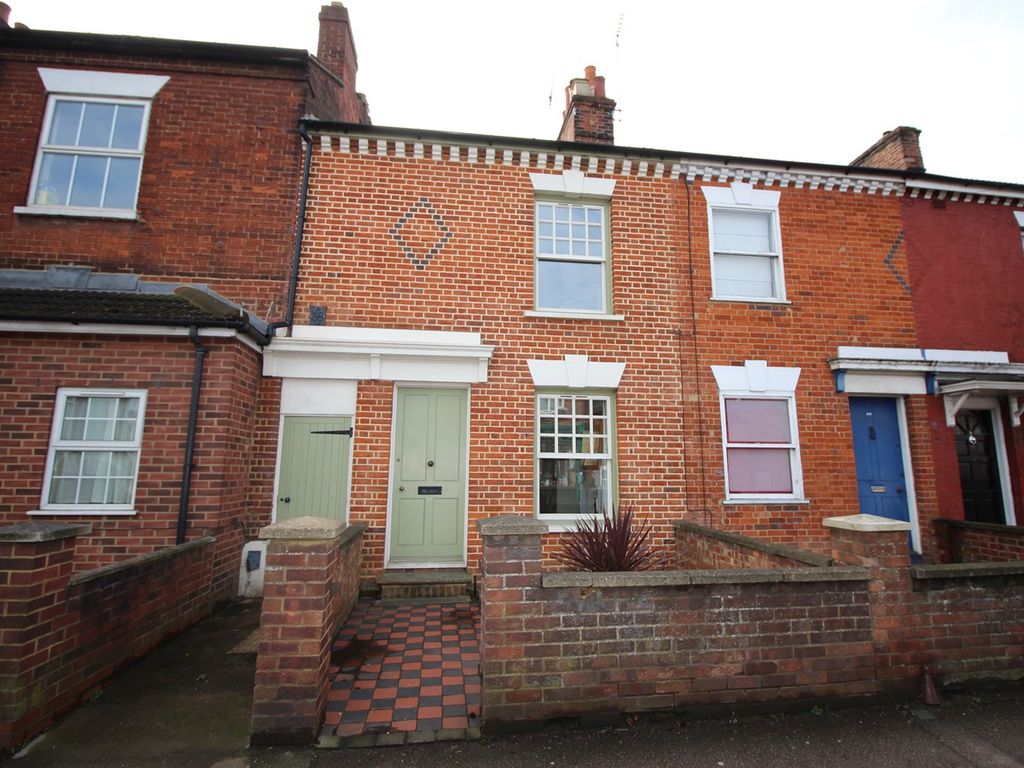3 bed terraced house to rent in Nightingale Road, Hitchin SG5, £1,800 pcm