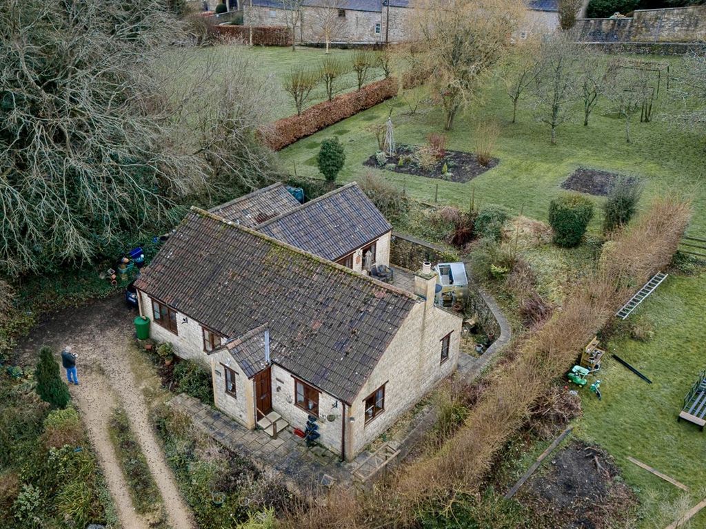 2 bed detached bungalow for sale in Combe Hay, Bath BA2, £825,000