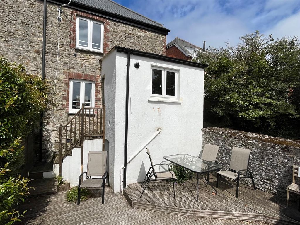 2 bed property for sale in Place Road, Fowey PL23, £463,000