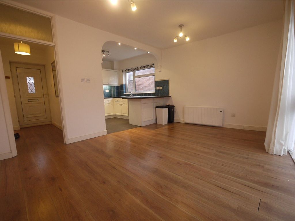 2 bed flat for sale in Magnolia House, 111 High Road, Loughton, Essex IG10, £300,000