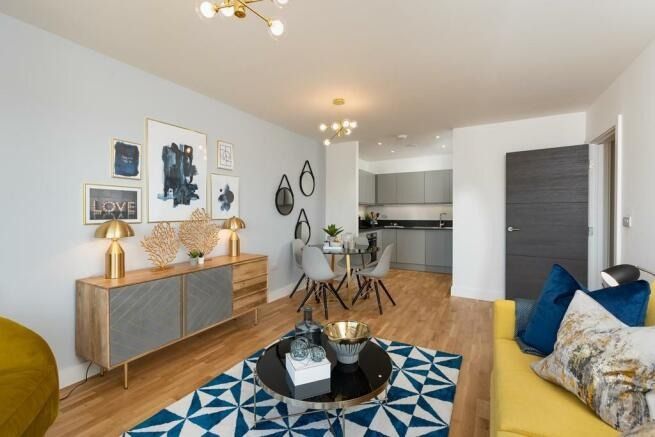 New home, 1 bed flat for sale in Mill Hill, London NW7, £400,000