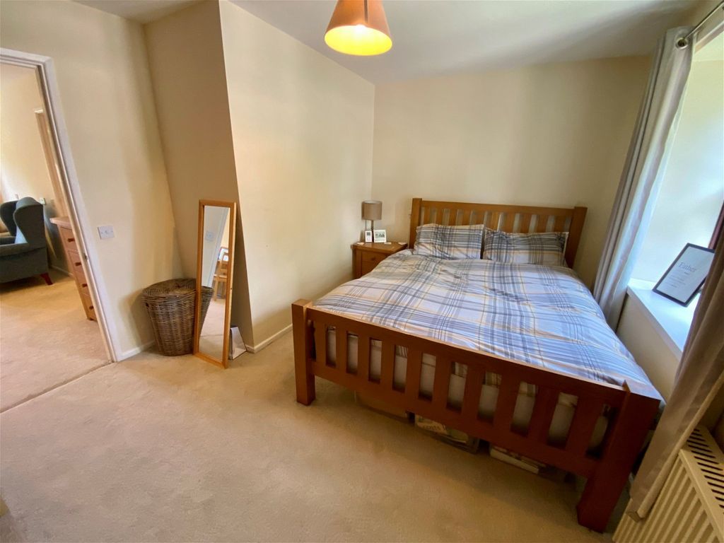 1 bed maisonette for sale in Poplar Road, Dorridge, Solihull B93, £140,000