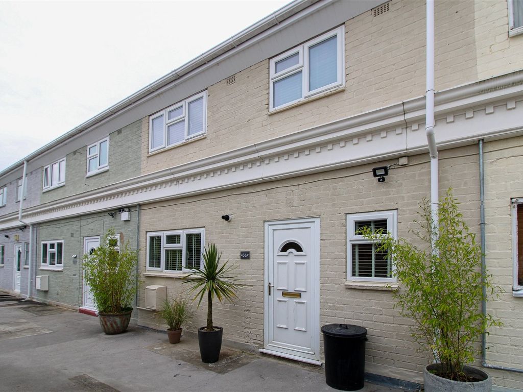 3 bed maisonette for sale in Stratford Road, Shirley, Solihull B90, £170,000