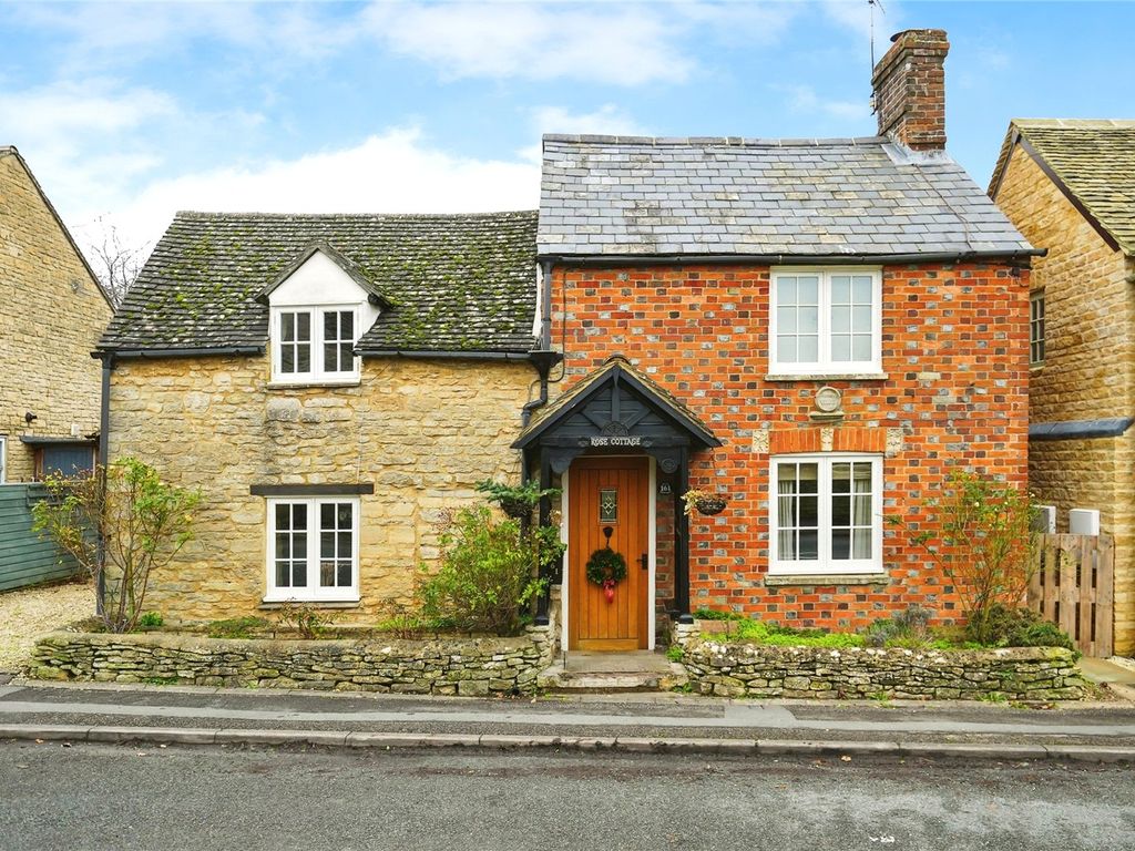 3 bed semi-detached house to rent in Freeland, Oxfordshire OX29, £1,950 pcm