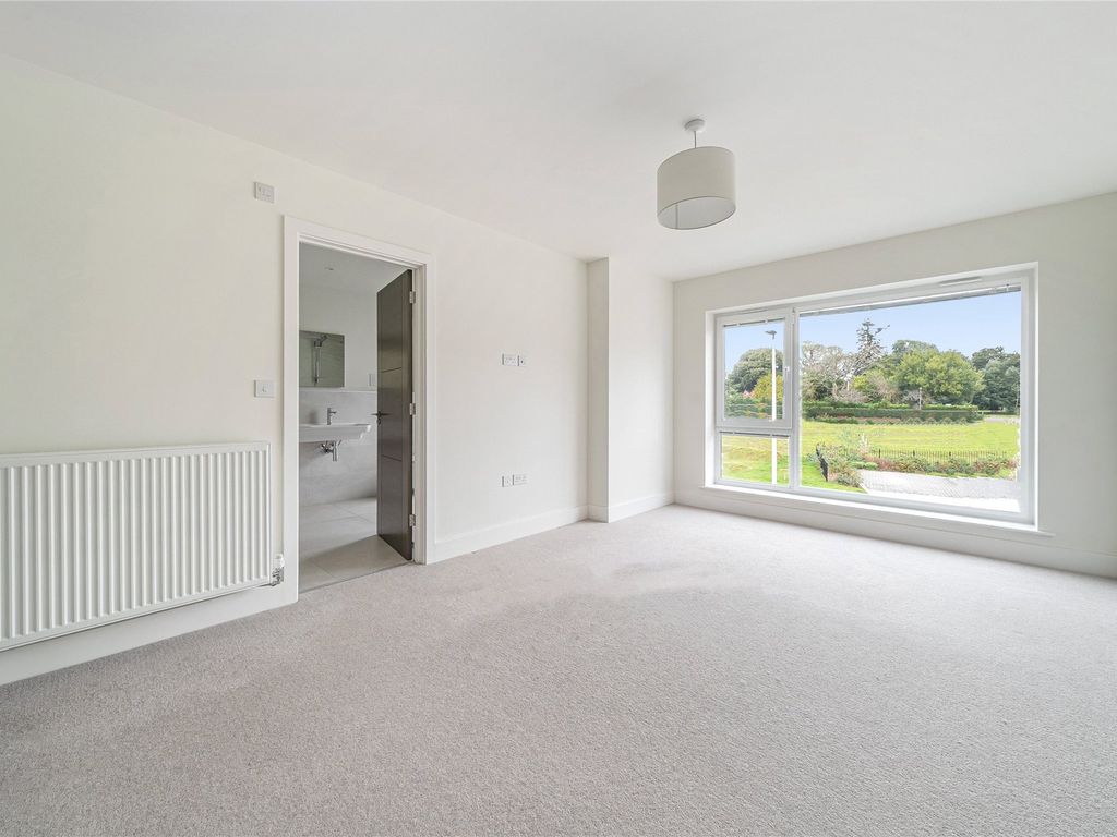 3 bed detached house for sale in The Green, Exeter EX2, £695,000