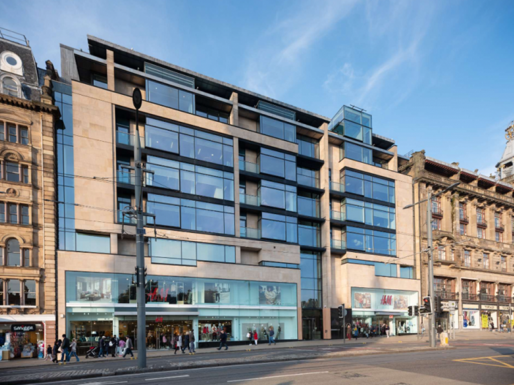 Office to let in Princes Street, Edinburgh EH2, £18,000 pa
