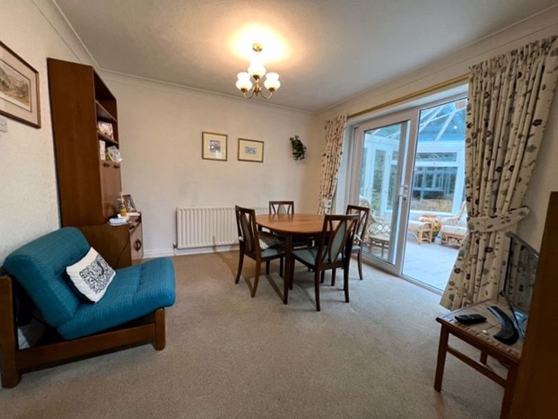 4 bed detached house for sale in Alcester Avenue, Penwortham, Preston PR1, £395,000