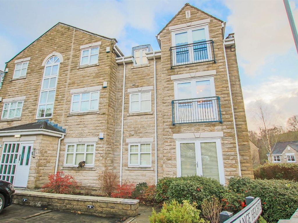 2 bed flat for sale in Grange Park Way, Haslingden, Rossendale BB4, £145,000