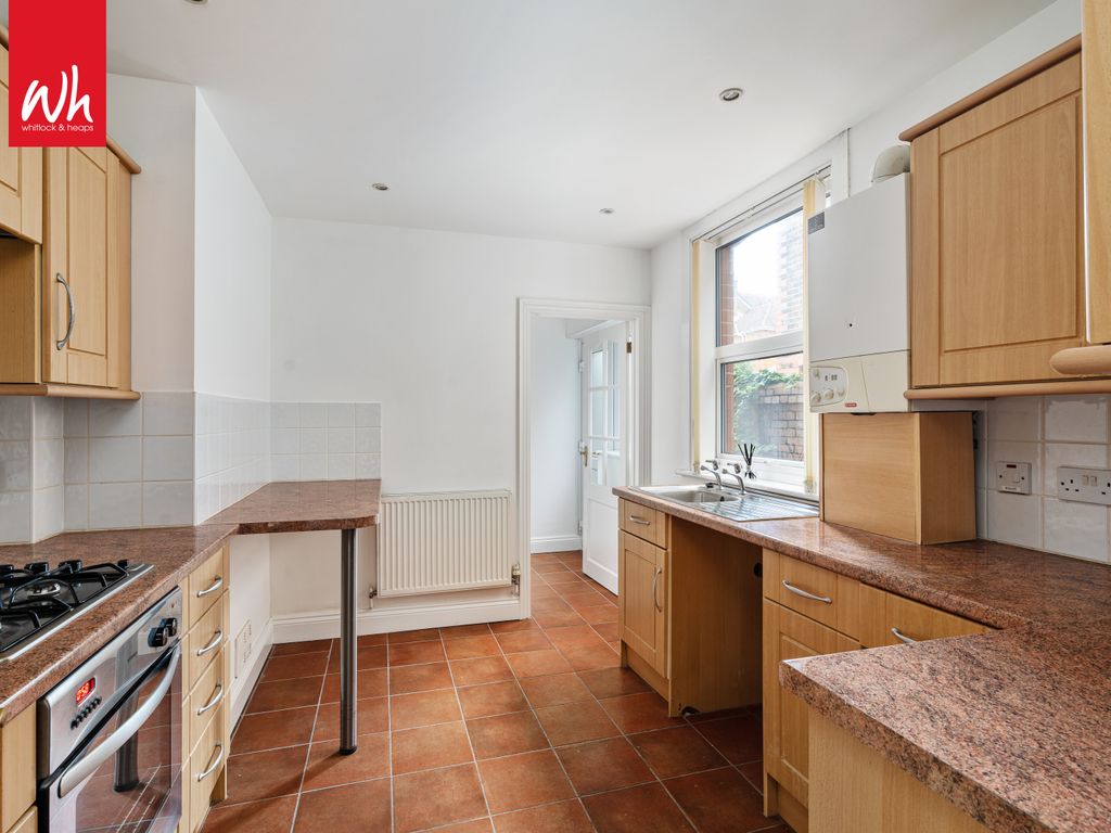 1 bed flat for sale in Frith Road, Hove BN3, £290,000